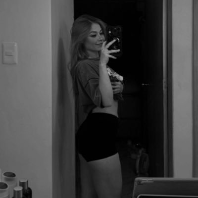 🇲🇽Streamer en Twitch. | Multifacética. | solo son tuits ❀❀❀❀