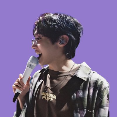 badaoutro's profile picture. ʙᴛs ᴇɴᴛʜᴜsɪᴀsᴛ☁️ also @interludetears for graphic design she/her✨
header by @gimbapkuk