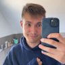 fadoeng's profile picture. 23 | socials & škodas