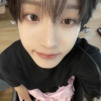aninha (@pudimdominh0) 's Twitter Profile