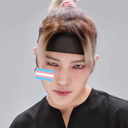 #LEEJIHAM : fem queen runway, butch queen all the way.
park jisung lover ㅤㅤㅤㅤㅤㅤㅤㅤ
ㅤㅤㅤchoice + lyOn + evol