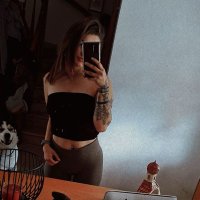 Laura (@lauraattv) 's Twitter Profile