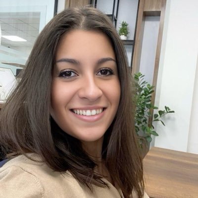 MichelleSarahH7's profile picture. Love peace of mind ,like to know new things ❤️🌹Novels & music freak 🥰