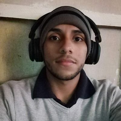 YiyiTorres96's profile picture. NFL y Fútbol 
🇨🇷 Costa Rica 🇨🇷
#NYGiants 🫆 #GoPackGo 🟩  #RepBX 🟦⬜#YNWA 🟥