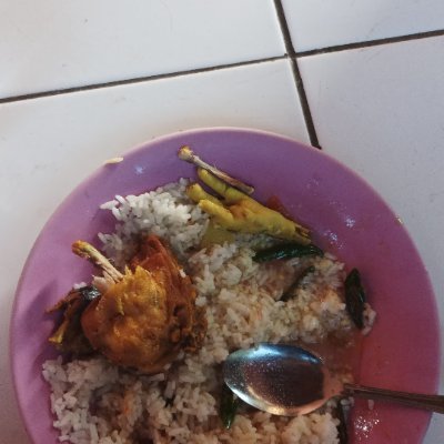 cora51651l's profile picture. 