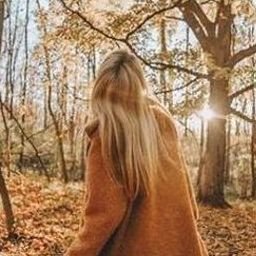 🇺🇸 American heart, global soul. I like yoga 🧘♀️, cooking 🍳, skiing 🎿, and writing ✍️. Finding what makes me feel alive.
