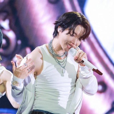 ユンギさんとホソクさんが大好き🐱🐿ただただバンタンが大好き。JARMY 𝙳-𝙳𝙰𝚈 ғᴜᴛᴜʀᴇ's ɢᴏɴɴᴀ ʙᴇ ᴏᴋᴇʏ / HOPE ON THE SAFETY ZONE