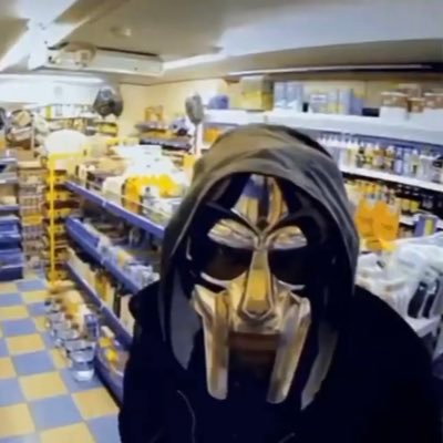 wTomSantos's profile picture. Só Deus sabe como tá mente do palhação