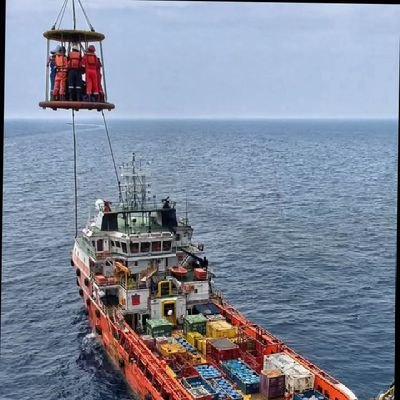 Jerechj03's profile picture. N.J.C (CITLS , CLSCM))
🌊 🚢
