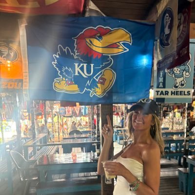 Crissy1221's profile picture. Find your happiness and surround yourself with it. Keep God your #1, he is our only truth, and will never fail you….and RockChalk 💪🏽❤️💙