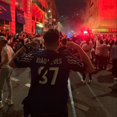 ⚽️ PSG🗼SC BRAGA🛡x 🏀 NEW YORK KNICKS 🗽| CM @LMDPSG X, FACEBOOK & INSTAGRAM. ✍🏼