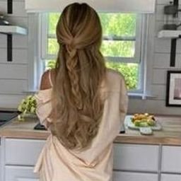 Aufreeejir5855's profile picture. 