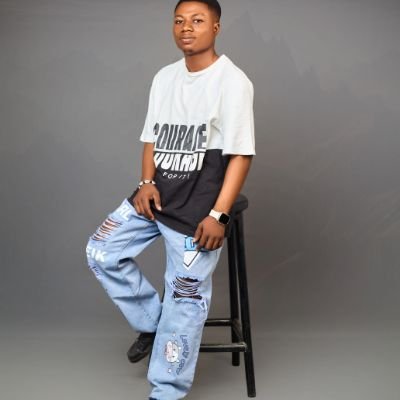 favoriart's profile picture. Meet Favouriart Design on-Brand design| Web 3 design|video editing| Product Design|Brand Printing.
Am a creative designer open for gigs