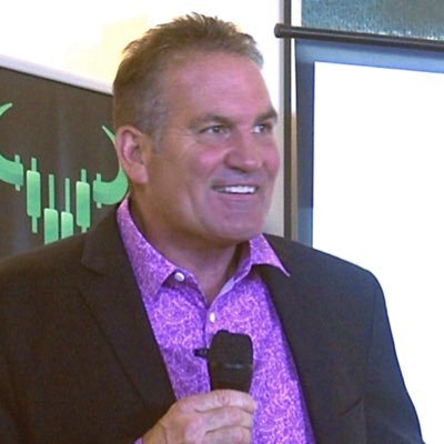 Real Estate Investing/ Coaching/ Online Education , Mentor Founder https://t.co/mZCev0exjQ