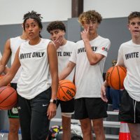 B Sly Elite Hoops (@bslyelitehooops) 's Twitter Profile