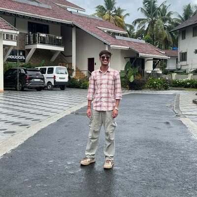 SuyashAgrahari's profile picture. 