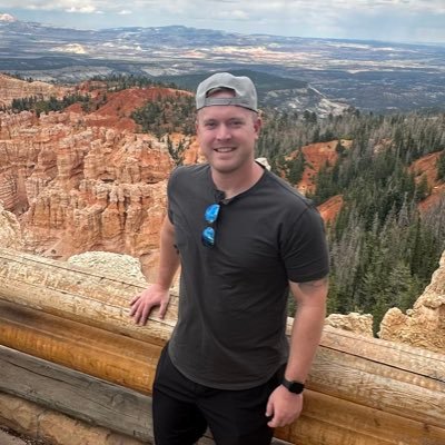 raanderson24's profile picture. Saluki sports fanatic  #HottyToddy 🦈