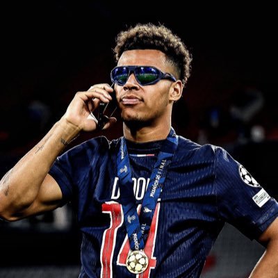 PlusquellecMar5's profile picture. 