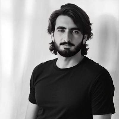 Shah______G's profile picture. وہ جو رب ہے وہی سب ہے 💯

Physicist