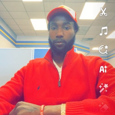 ArtRuss31562637's profile picture. 