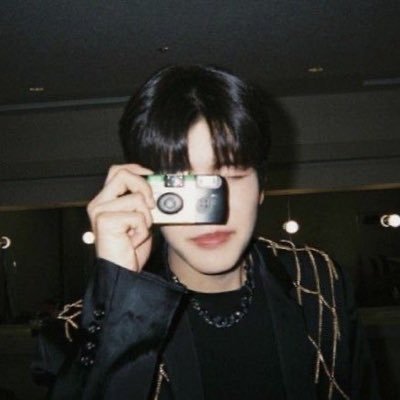–(n.) connected 🖇 ┊#BANGCHAN 💌┊SKZ supremacy. • αtıvem αs notıfıcαções pαrα sαber dαs αtt’s dαs αu's ✨ @agust4chan