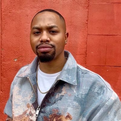 Social Producer, Originals, @7pminbrooklyn | Prev: @BleacherReport. Sneakers ❤️| #ForTheDistrict | Tweets are mine. Bowie State Alum🐶