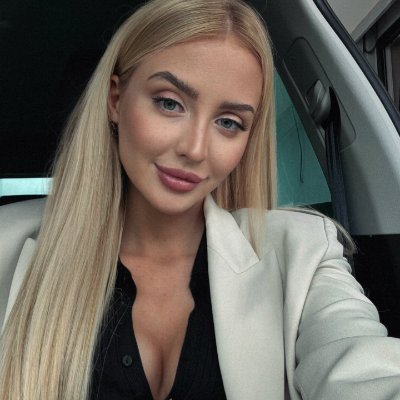 Lisa12410868's profile picture. I like to walk the road I like, see the scenery I like, like traveling, photography, investment, .💫