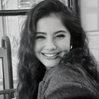I like beautiful scenery and delicious food. I love myself and love life. 🚫Porn 🚫Cheater