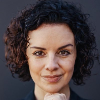 S*xologin, Mentorin Gründerin von love to listen. 📱 App • 🎧 Podcast • 💚 Happy Wife Guide • 💌 kostenloser Newsletter