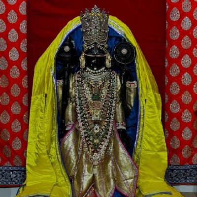 दुनिया में जो अधिकार ना कलि- काम का होता ।
तो 'दीन' भी एक इक दास सियाराम का होता ।।