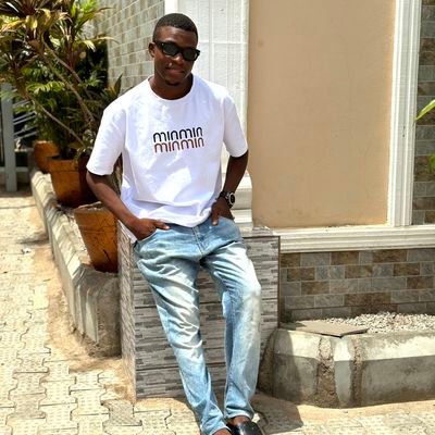 Royaledibia's profile picture. Ambassador for cruise, Vibe and Inshallah.