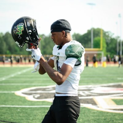 luhjayy__1's profile picture. C/O 26 WR| 6’6 180 lbs | Langston Hughes HS|3.2GPA | Email~ cameronwilliama12@gmail.com |📲678-689-9343| 2sports athletes 🏀🏈 2d1 offers | THANK GOD🙏