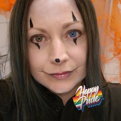 Hakuna Matata! |
Fuck nazis. |
She/her/cis |
'Heller dø stående enn knele levende'- Håkon Eriksen |
M.E.-syk |
Tar ikke folk her inne seriøst lenger. |