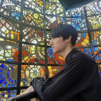 多元数理科学研究科M2/数論幾何の研究者を目指しています/étale fundamental gerbe,pro étale fundamental group,higher dimentional class field theoryに興味があります