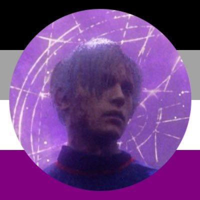 call me grey | ♡ @thebabyleon ♡ | 3k+ hours NA East | p100 leon, yunjin, felix, wesker & renato | clip dump often ! |