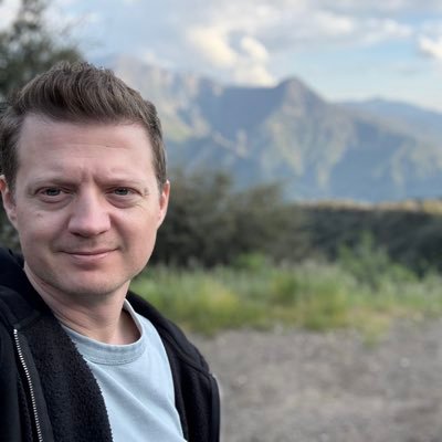 Acquiring a million customers per month @stubhub. Building ad tech for 15 years (@triplewhale, @TheTradeDesk, Avito) and launching failed startups.