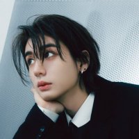 Clementine. (@kintsukuroe) 's Twitter Profile