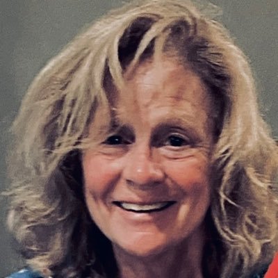 ✝️Truth Seeker✝️Politics, Married, Mom x 3, Gram x 7, #1 Dog Mom, Landscape, Garden & Floral Design