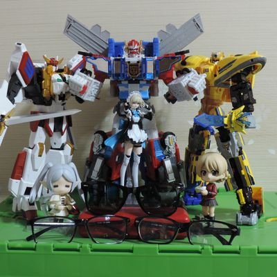 トランスフォーマー
シンカリオン ブルーアーカイブ
艦これ ガルパン
その他にも色々
かっこいい&カワイイものが
大好き!!
社会3年目21歳のMEGANEです
よろしくお願いします♪