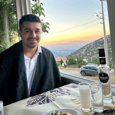 JayMeht33685769's profile picture. menjadi orang yang bermanfaat bagi orang lain