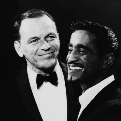 Isaac2003_v2's profile picture. Sinatra socdem