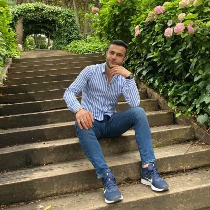 Seckinn_52's profile picture. 