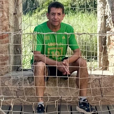 De momento, me conformo con ser psicólogo. De mayor, quiero ser poeta.