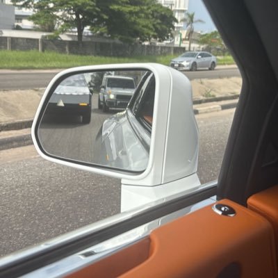 G_N_D12's profile picture. God is not dead 🙏