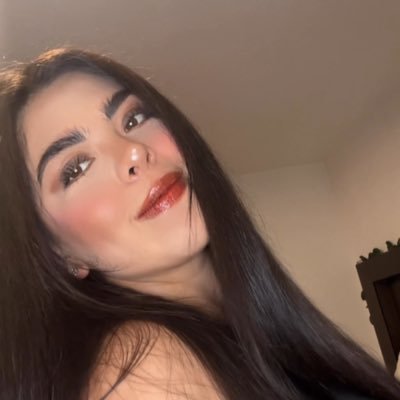 sᴏʏ ᴜɴᴀ ʙᴜᴇɴᴀ ᴘᴇʀsᴏɴᴀ, ᴘᴏʀ ᴇsᴏ sɪᴇᴍᴘʀᴇ ᴍᴇ ᴘᴀsᴀɴ ᴄᴏsᴀs ʙᴜᴇɴᴀs. 🪻 𝟹𝟹 🪻