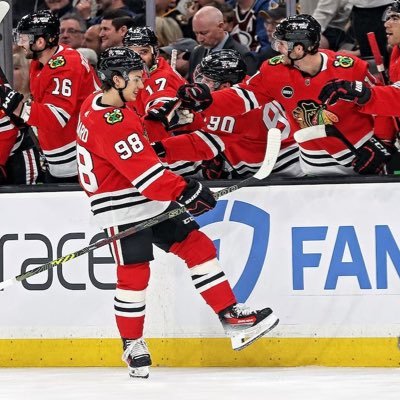 BedardAndBeyond's profile picture. Velký fanoušek hokeje, zejména @NHLBlackhawks a @hcvitkovice.