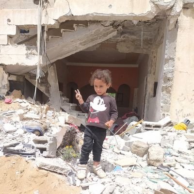 🇵🇸I am from Palestine. 🇵🇸Free Palestine Help Us My family was affected by the war and we need any kind of help.