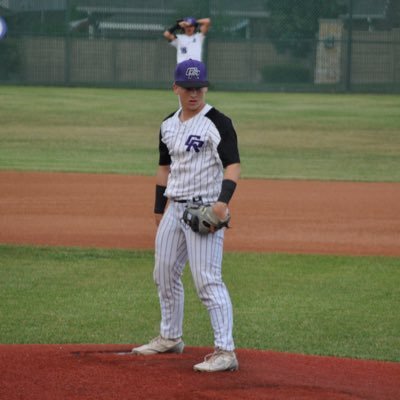 LeviRamsey_26's profile picture. Cedar Ridge High School  5’6 160  EV-93