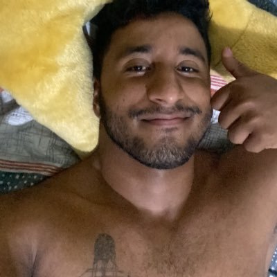 AlvesEduprox13's profile picture. apenas um fã- sólo un fan- just a fan. ♈ 24