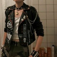 di 🦇 (@littlelxgs) 's Twitter Profile
